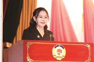 景德镇,陶瓷文化公司_优化景德镇营商环境建议_景德镇先进陶瓷高层次人才引进建议