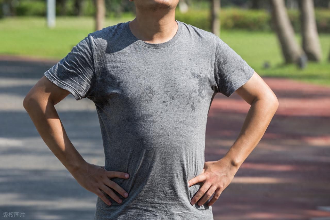 多汗症_运动出虚汗是什么体质_继发性多汗