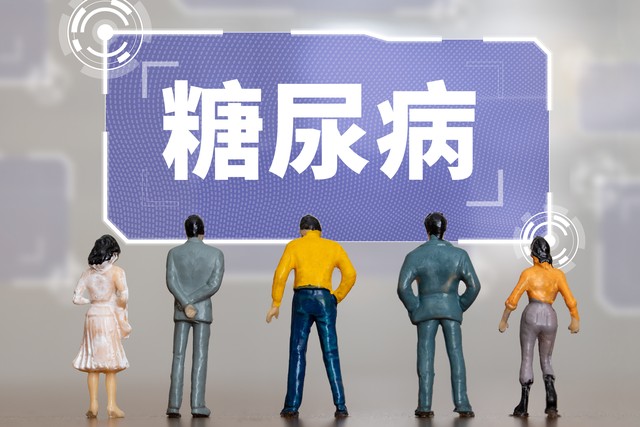 出汗多是疾病信号_异常出汗伴随症状_运动出虚汗是什么体质