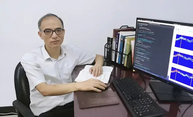 物探新方法_地球物理勘探_非常规油气藏开发