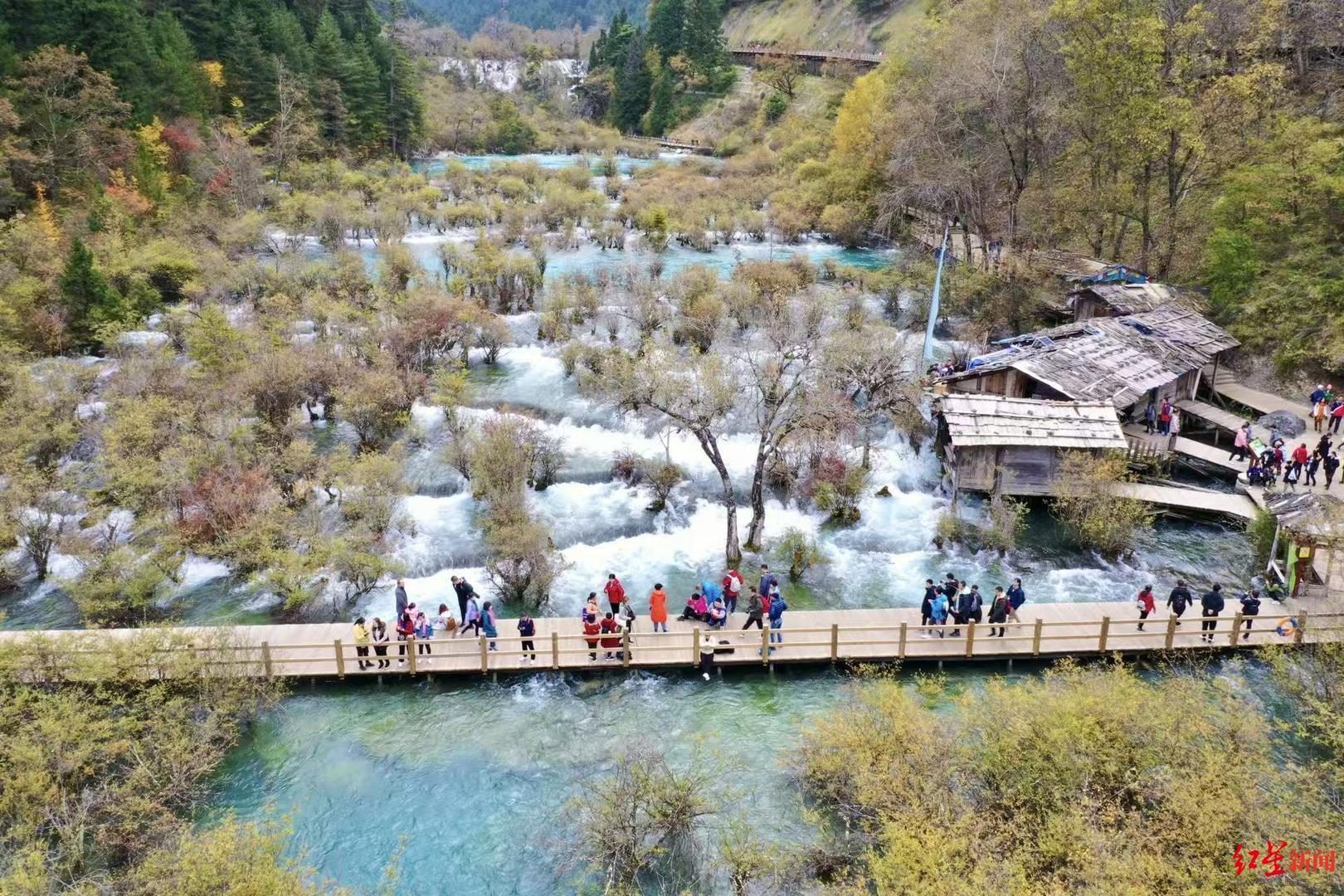 国庆九寨沟旅游攻略_成都到九寨沟高速公路_九寨沟国庆门票售罄
