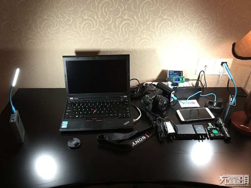 ThinkPad方口20V快充移动电源_ThinkPad PB-100P移动电源_联想移动电源怎么样