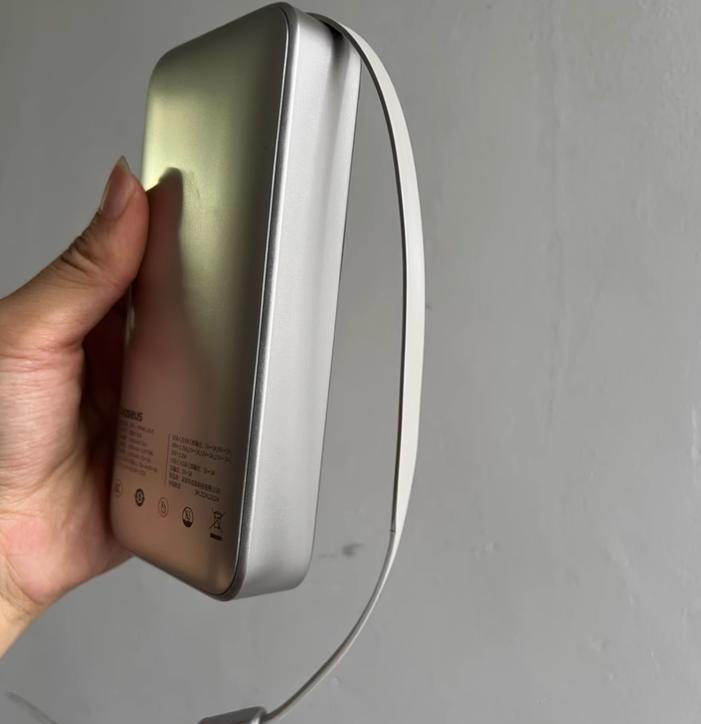 thinkplus锋行者140W_笔记本电脑充电宝推荐_联想移动电源怎么样