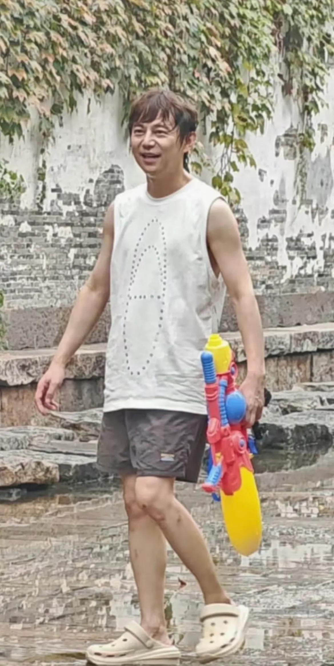 何炅衰老感悟_何炅老了_何炅身高多少岁