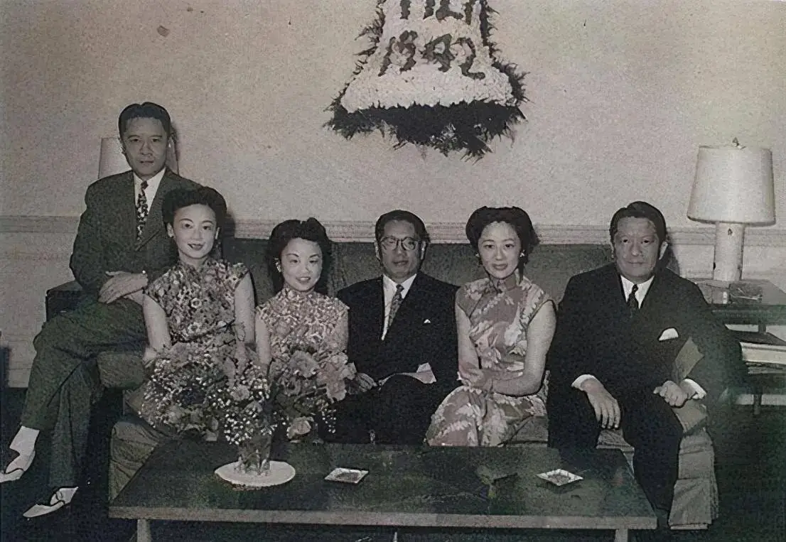 宋子文 张乐怡_张乐怡与宋子文的关系发展_宋子文与张乐怡的庐山情缘