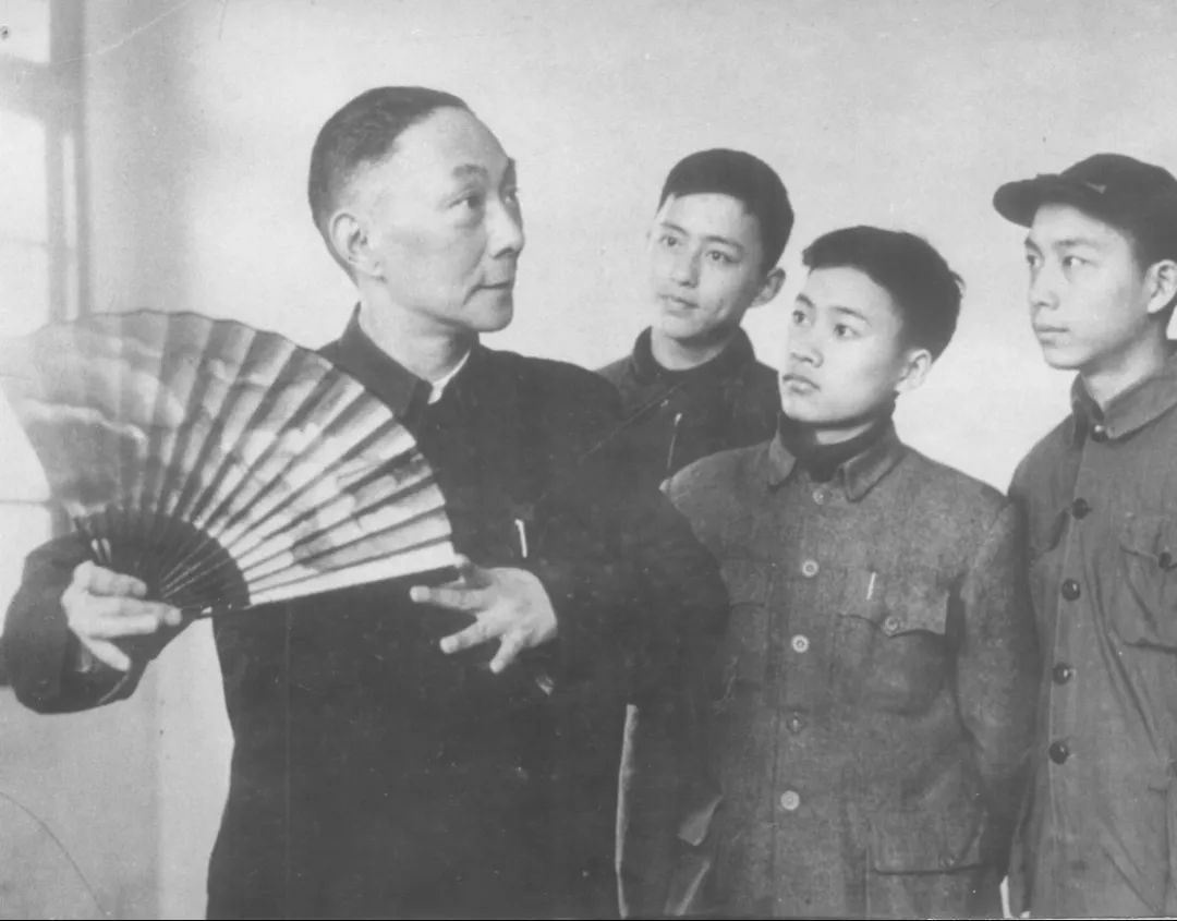 浙江昆剧团名家_俞振飞大师诞辰120周年_上海昆剧团缅怀京昆艺术大师俞振飞