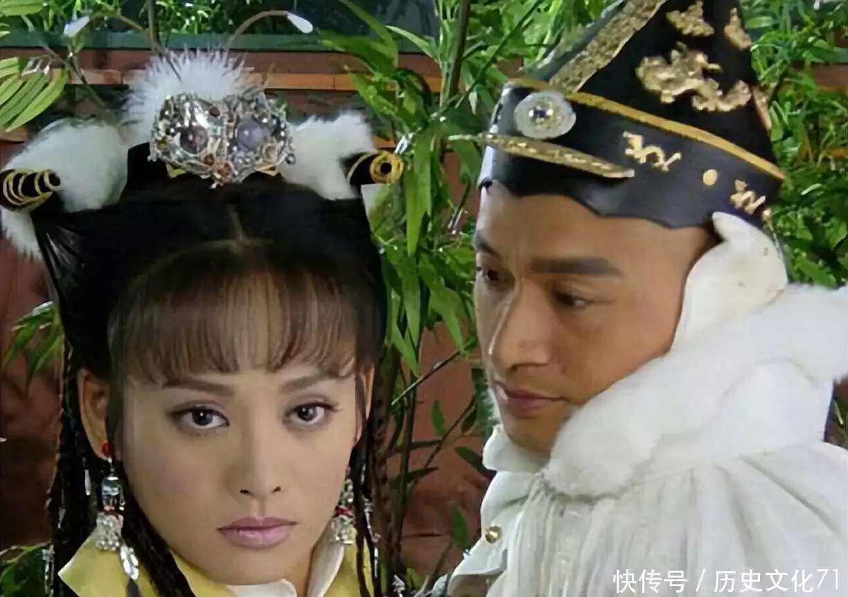清朝宫斗剧中的孝庄太后_孝庄太后与多尔衮的三角恋情_皇太极多尔衮