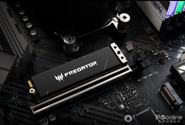 宏碁掠夺者Vesta炫光星舰内存_vesta_宏碁掠夺者GM7000 PCIe 4.0 SSD