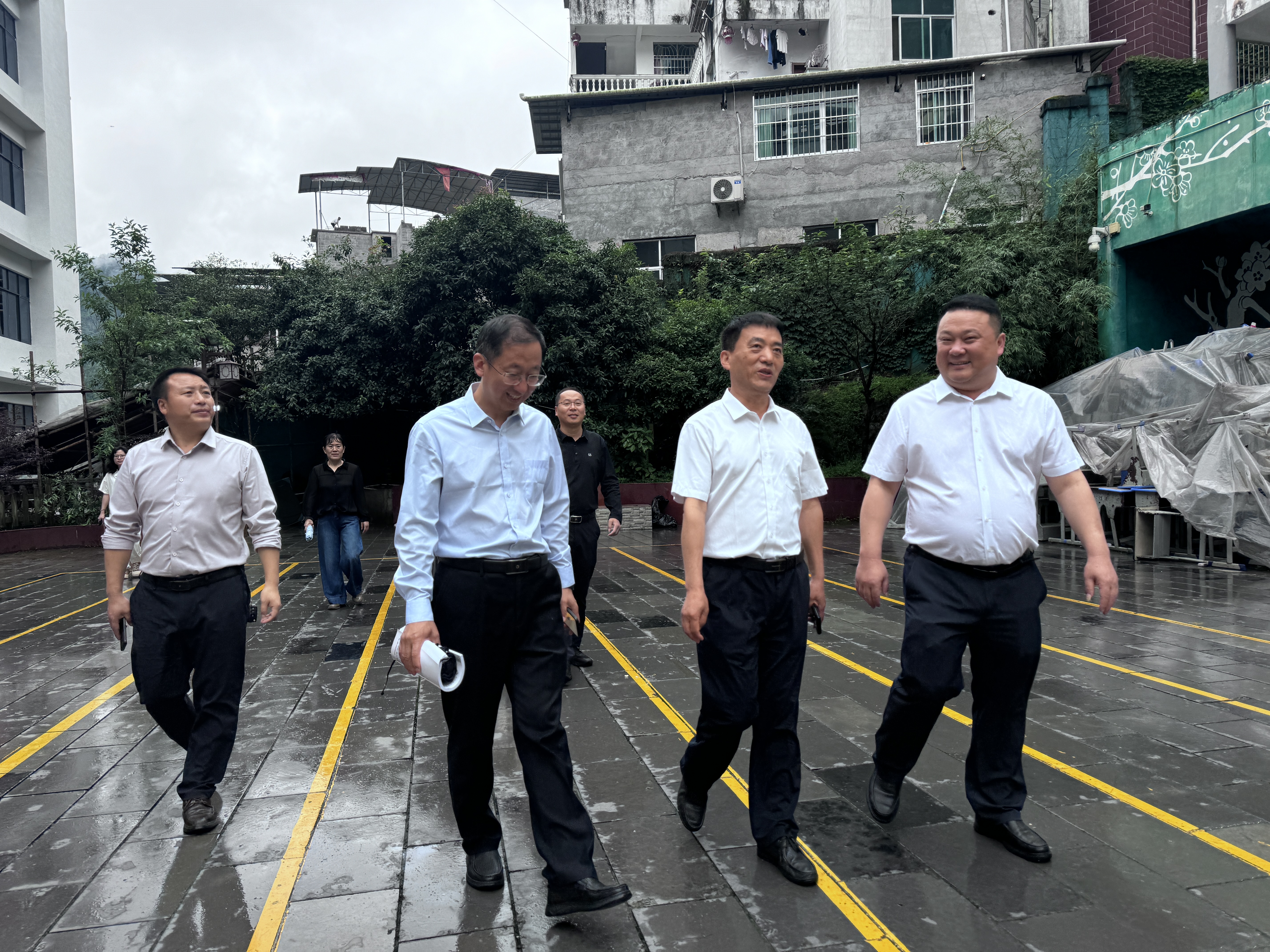 山东东营中学_东营区第一中学 鲁渝教育协作 桃花源中学