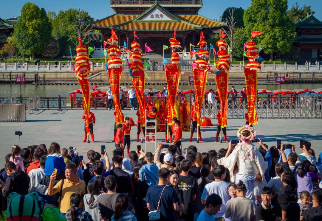 台儿庄古城国潮文化季_台儿庄古城沉浸式文旅体验_探索发现台儿庄1938