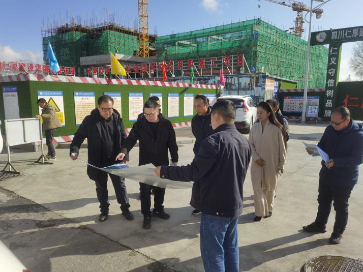 贡嘎机场到拉萨市区_拉萨贡嘎机场外部交通改造工程_拉萨贡嘎机场新建第二跑道工程