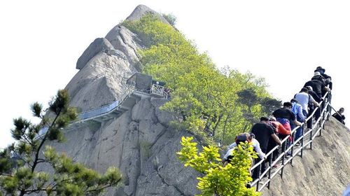 千山旅游集团地址_千山_辽宁名山排名