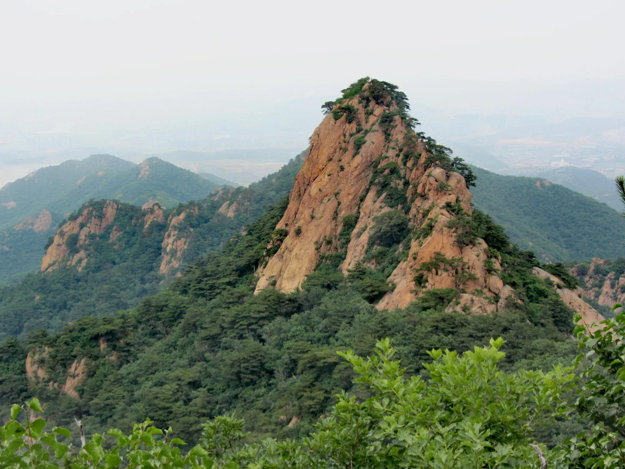 千山旅游集团地址_千山天成弥勒大佛_辽宁千山旅游攻略