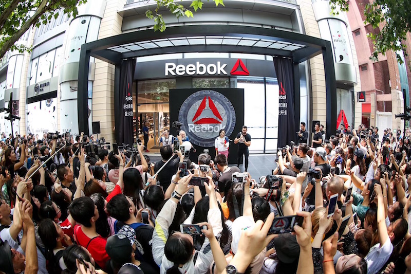 上海锐步亚太旗舰店 FitHub 3.0 概念店_锐步 CrossFit Box 健身房体验_杭州锐步专卖店