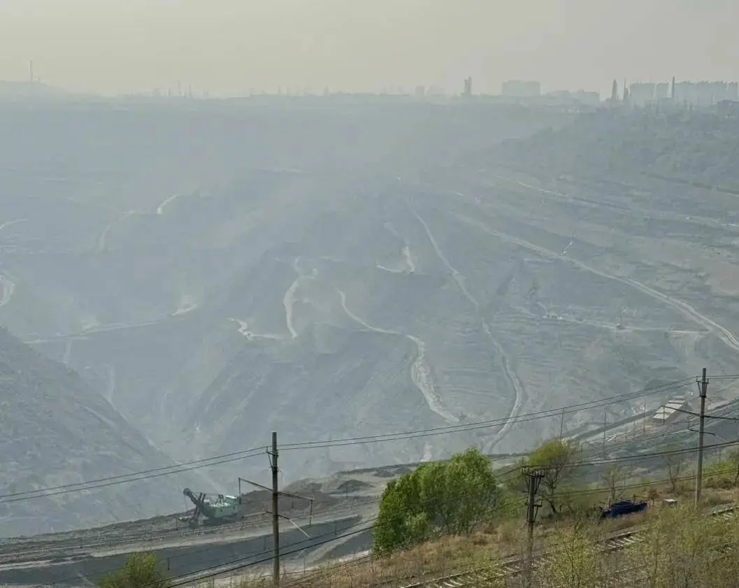 清永陵赫图阿拉城西露天矿萨尔浒风景区玉龙溪红河谷热高乐园抚顺战犯管理所雷锋纪念馆青龙寺三块石森林公园元帅林_抚顺旅游攻略景点推荐_抚顺红海滩一日游