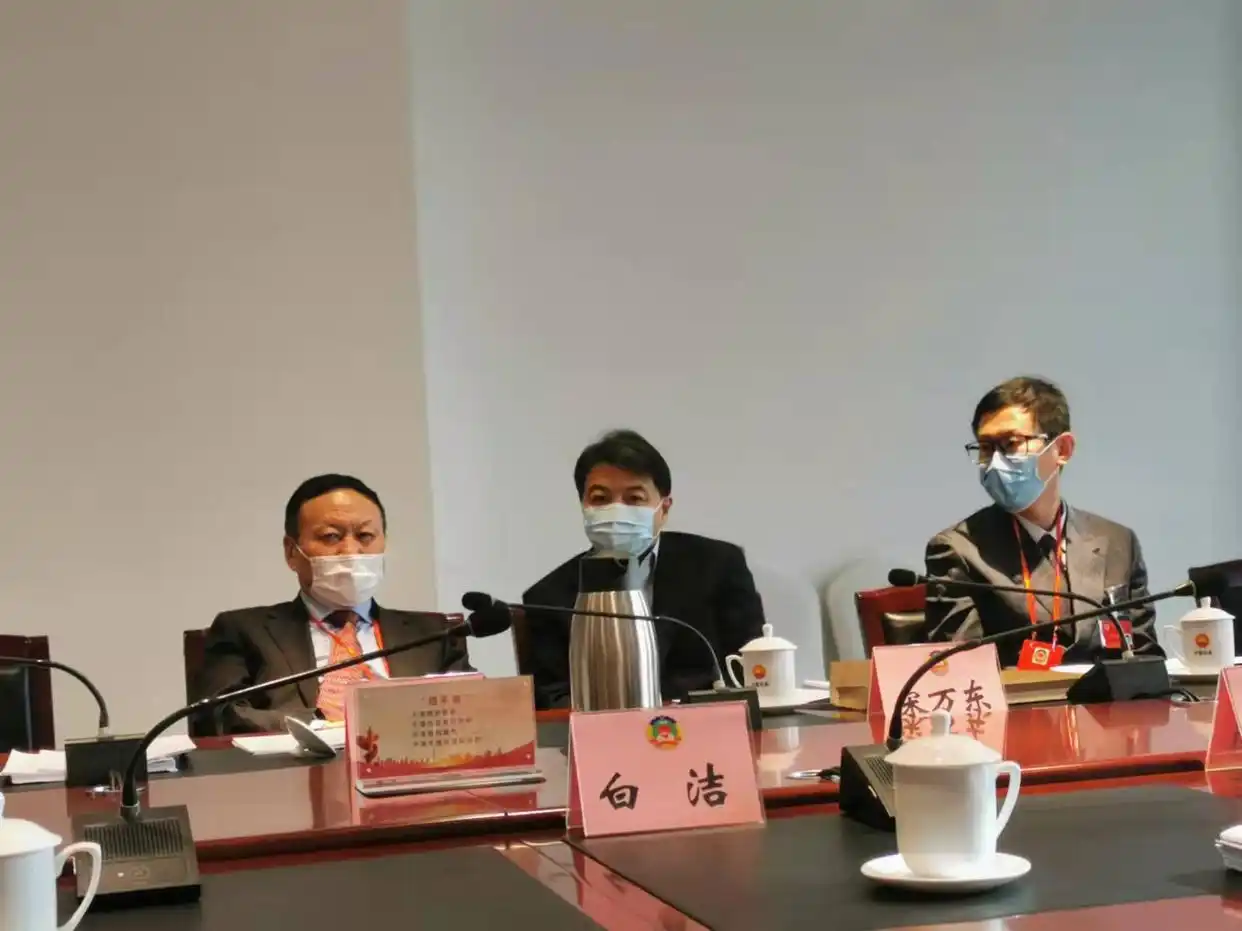 政协分组讨论发言_区政协六届一次会议 分组讨论_区政协常委会工作报告