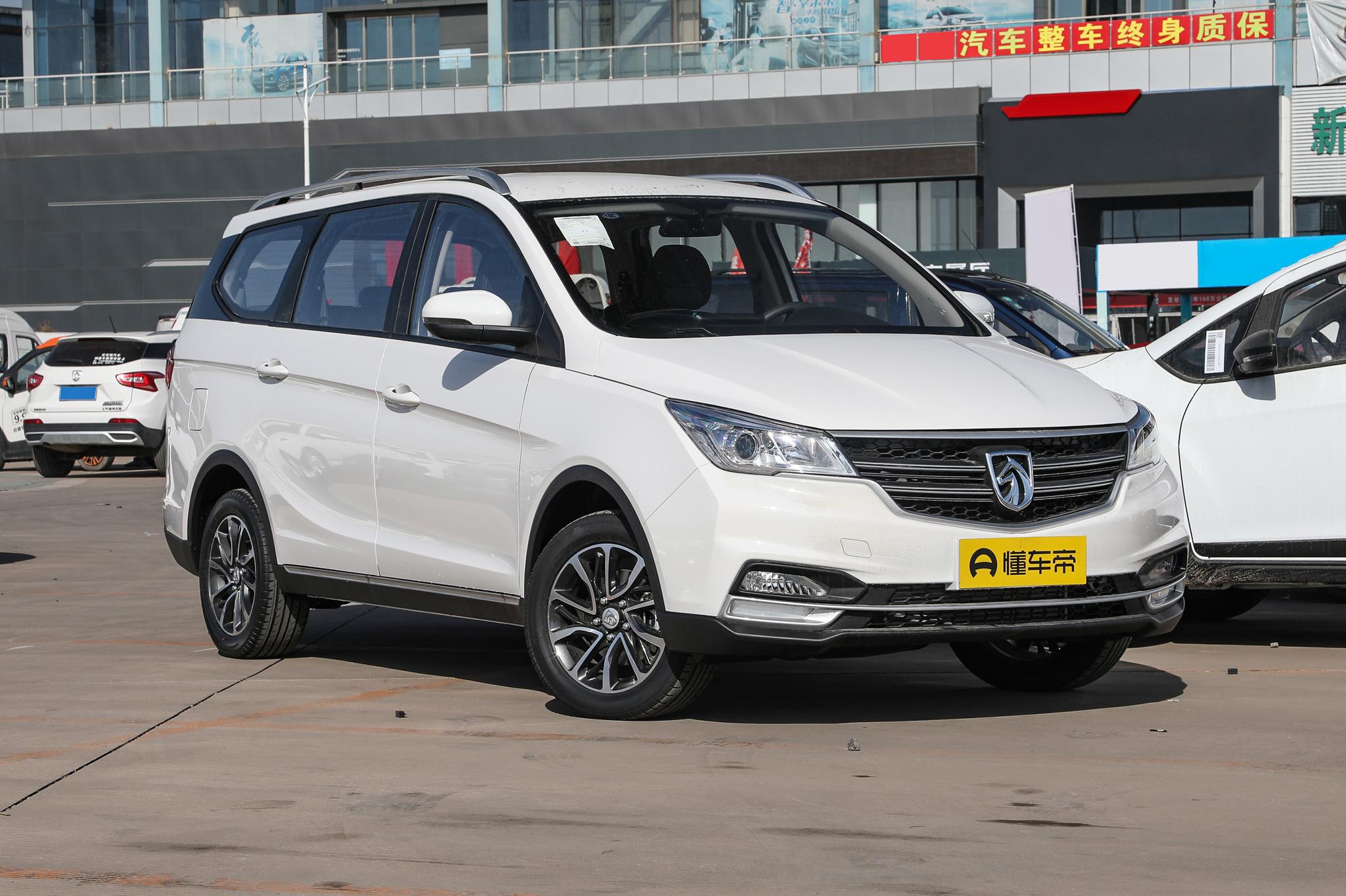 宝骏730 2021款 1.5T 手动时尚型 7座_宝骏mpv_家用MPV车型宝骏730评测