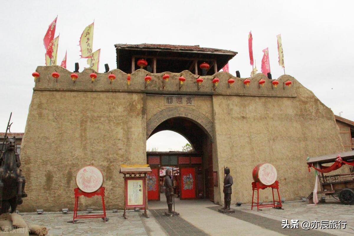 盘锦旅游景点推荐_盘锦市红海滩景区电话_盘锦红海滩国家风景廊道