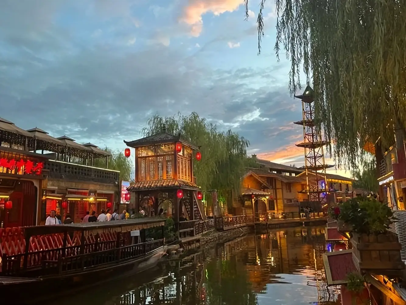 盘锦黑风关古镇古韵体验_盘锦红海滩国家风景廊道_盘锦市红海滩景区电话