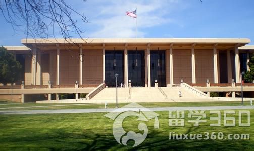 上海交大专升本辅导班_上海交通大学昂立日本专升本留学预科班_国内大专生日本本科留学