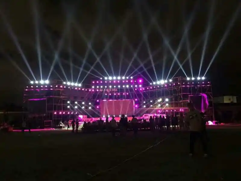 福州演艺吧视频小品_二人转开场舞蹈礼仪人员_福州大型演艺公司
