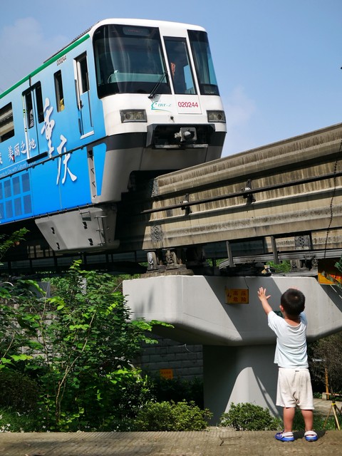 亲子出行指南_重庆带娃旅行攻略_重庆科技馆有什么好玩的