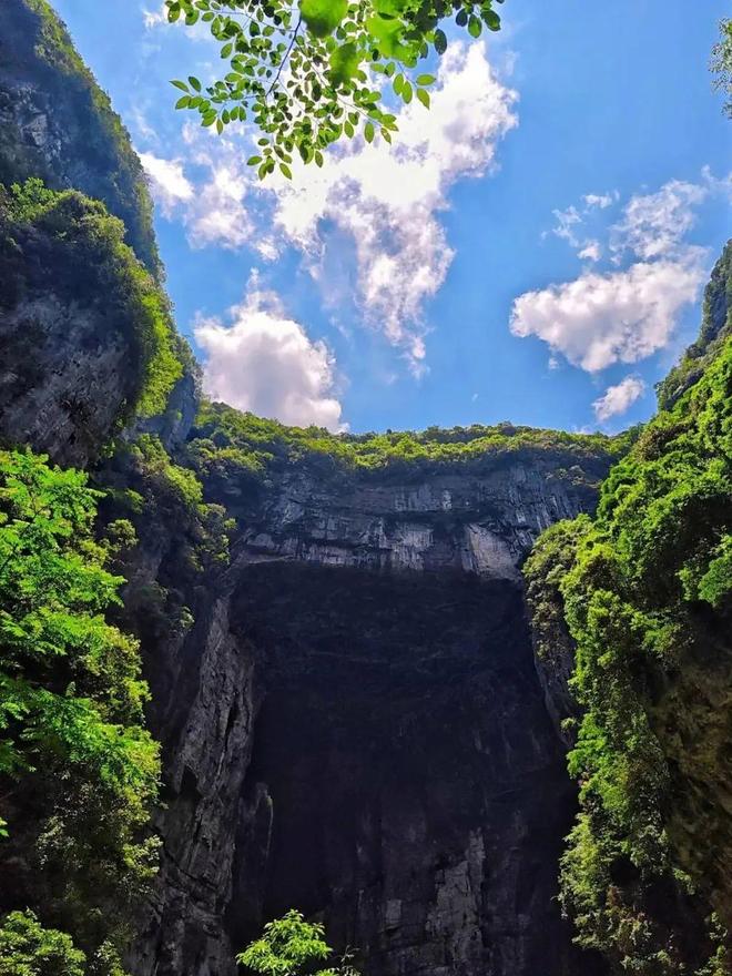 重庆洪崖洞在哪个区_重庆4日游行程_重庆旅游攻略
