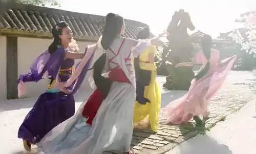 太子妃被下线_太子妃升职记有毒网剧_太子妃升职记为什么爆红