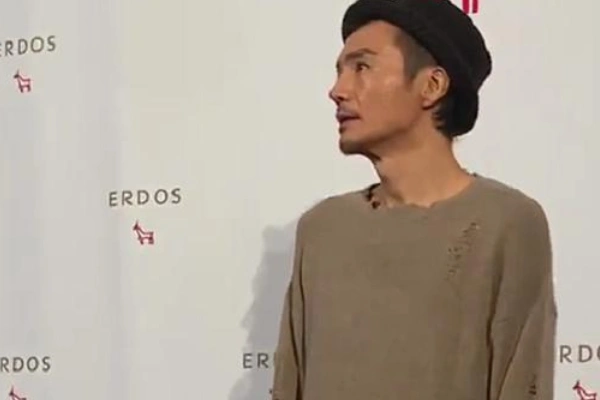 朴树 经典歌曲 粉丝评价_朴树简介绯闻_朴树 商业演出 粉丝反应