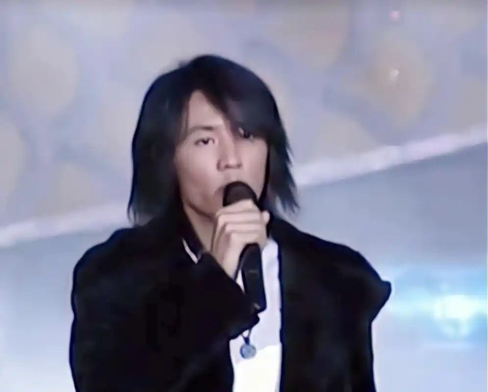 朴树与吴敏菲_朴树吴敏菲爱情故事_朴树简介绯闻