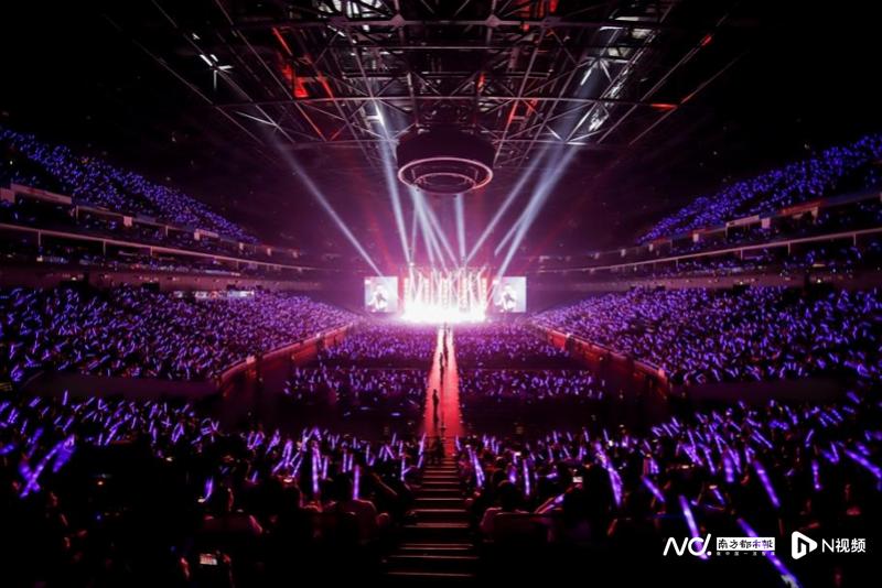 梅赛德斯奔驰文化中心欧美艺人演唱会_西城男孩四海逐梦演唱会上海站_上海奔驰文化中心演唱会图