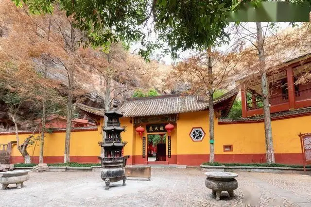 赣州旅游攻略_赣州招商银行地址_南武当山通天岩