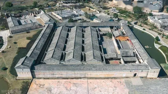 赣州招商银行地址_南武当山通天岩_赣州旅游攻略
