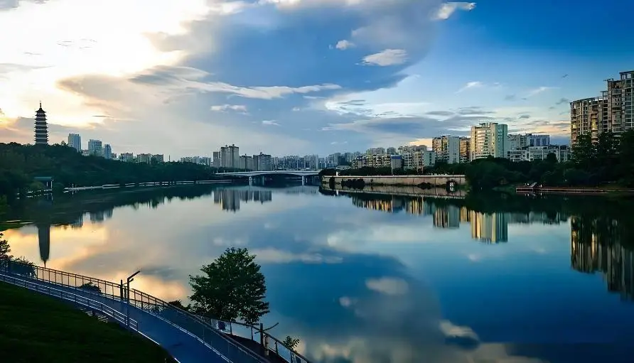 赣州招商银行地址_赣州旅游接地气景点攻略_赣州地方特色美食介绍