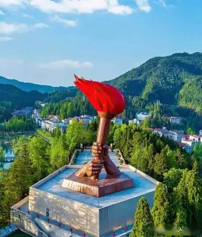赣州招商银行地址_赣州地方特色美食介绍_赣州旅游接地气景点攻略