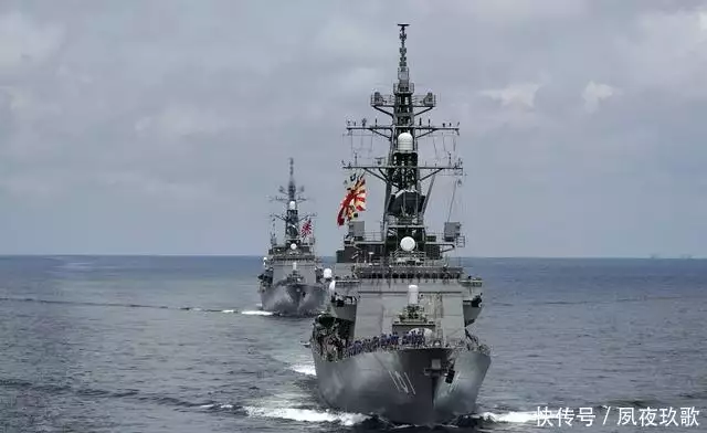 中国第一次阅兵_红场阅兵中国_阅兵中国色之仪仗金色