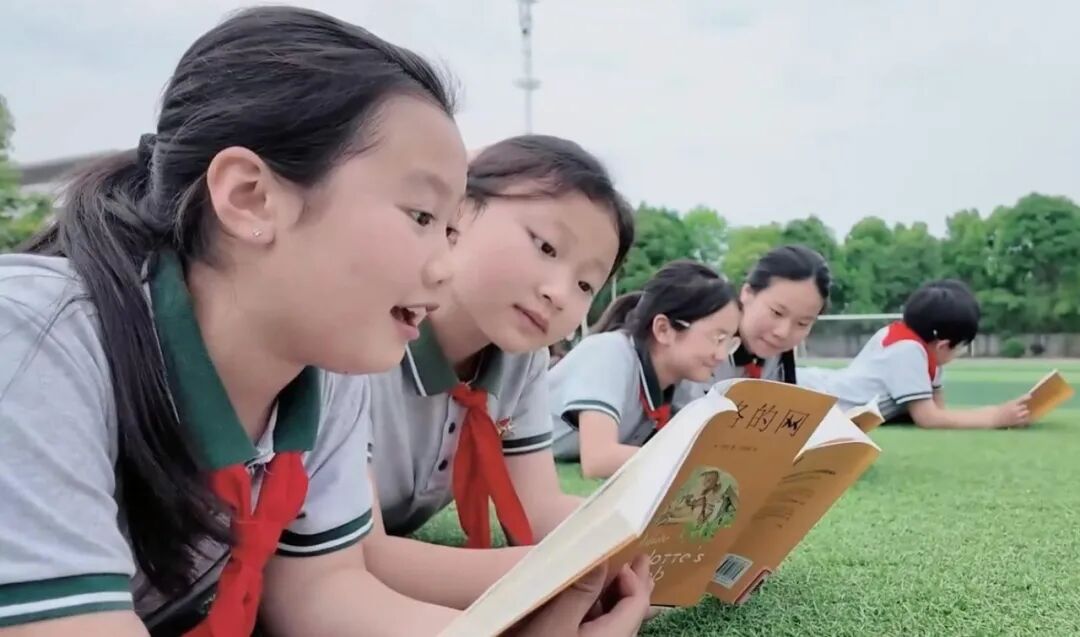 全民阅读促进条例 全民阅读活动周 书香润德校园建设_初中班级读书活动计划