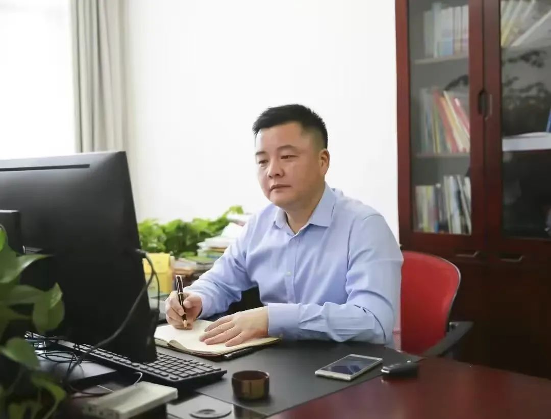 上海市松江区特级校长评选结果_松江区特级校长名单_松江区教育局