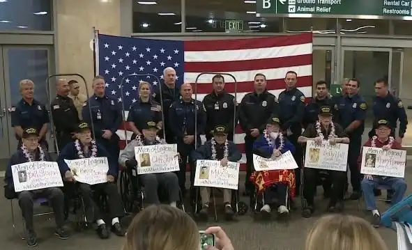 pearl+harbor+attack_美日从死敌成盟友_珍珠港事件80周年纪念仪式