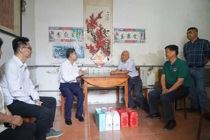 济南市关爱退役军人基金会_致敬英雄·关爱老兵_在乡老复员军人定义