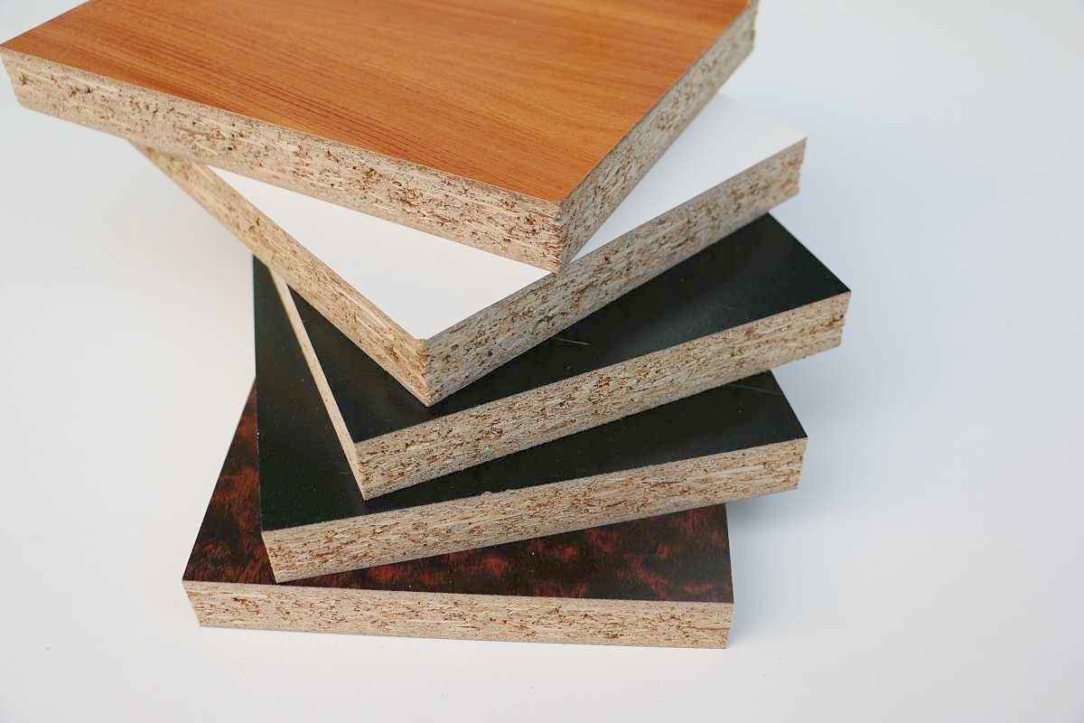 定制衣柜颗粒板甲醛释放_颗粒板环保等级选择_实木颗粒板生态板