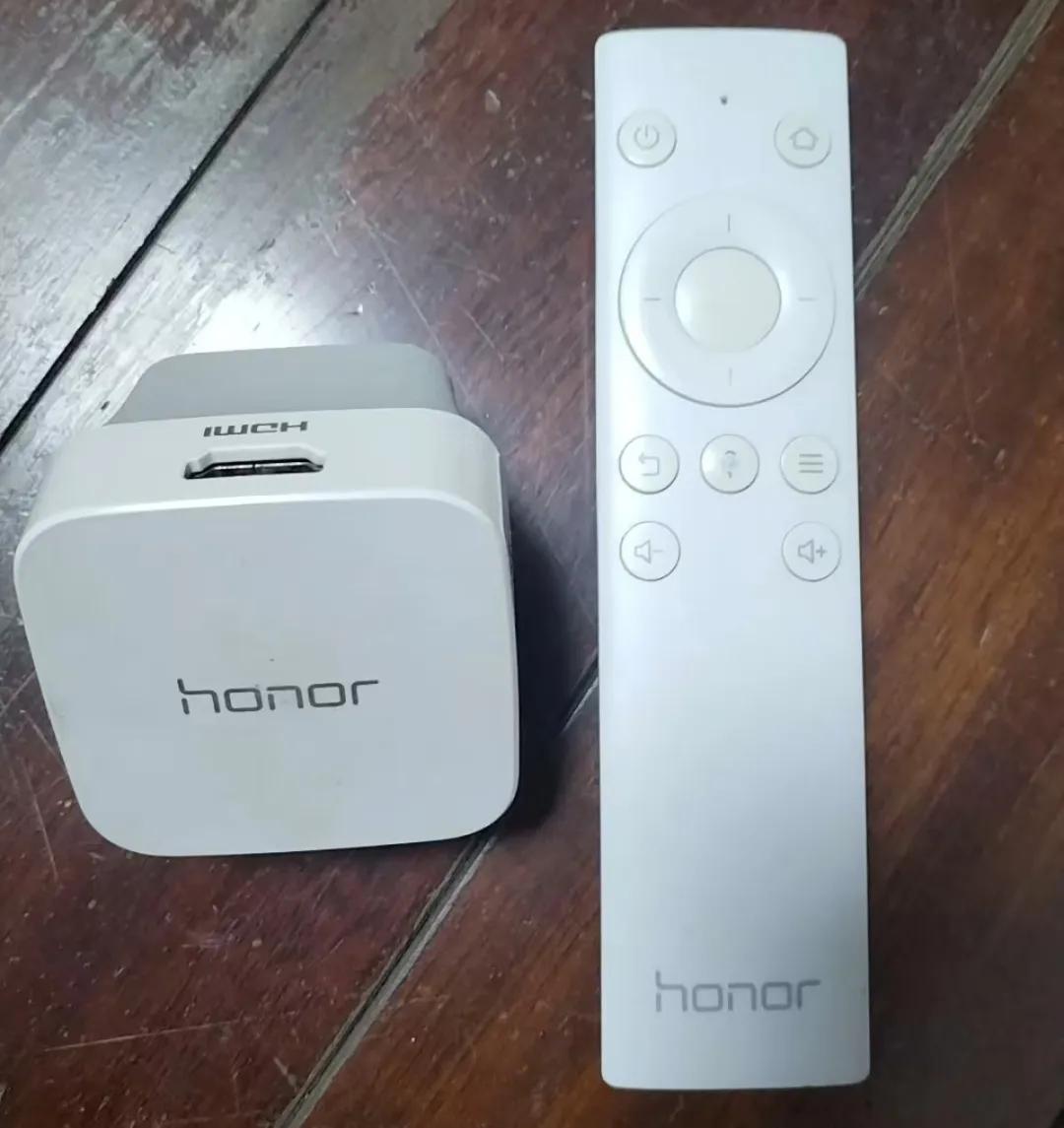 荣耀盒子说明书_安卓电视盒手柄_荣耀Voice M311