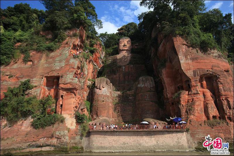 四川佛教旅游线路_巴蜀佛教朝圣精品线路_四川旅游线路查询