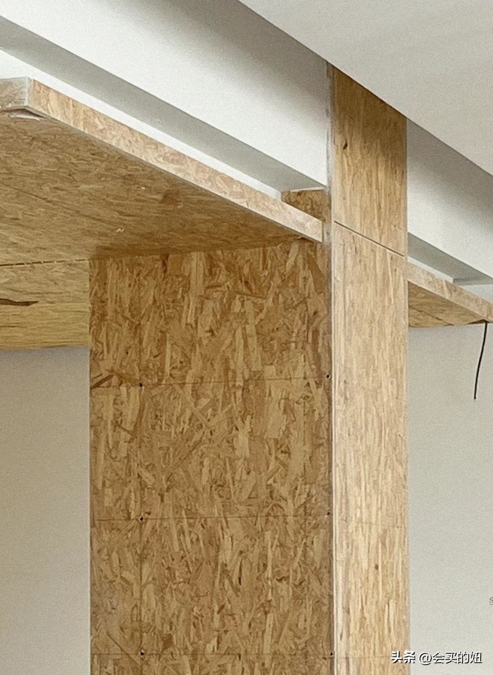 生态板多层板欧松板对比分析_全屋定制家具板材选择_实木颗粒板生态板