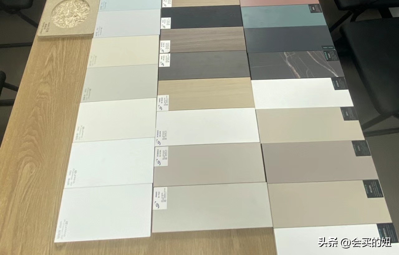 实木颗粒板生态板_生态板多层板欧松板对比分析_全屋定制家具板材选择