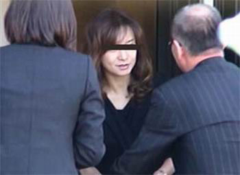 高须会晤加护母亲