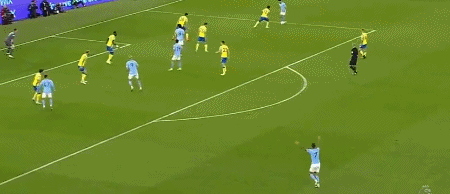 英超-阿森纳2-1切尔西 破曼联纪录领先曼城5分_阿森纳5连胜领跑英超_热苏斯英超最佳称号