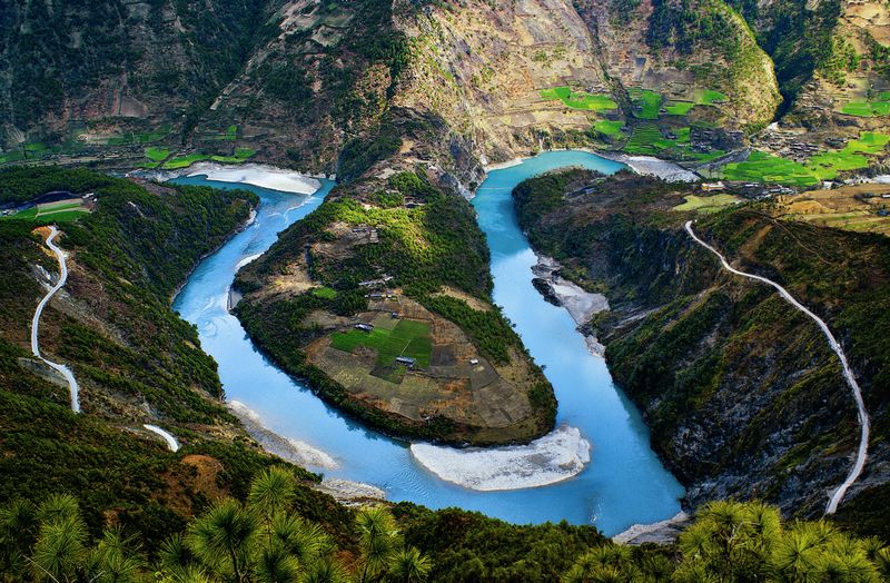 云南西部民族风情_昆明周边自驾游_云南西部自驾游路线