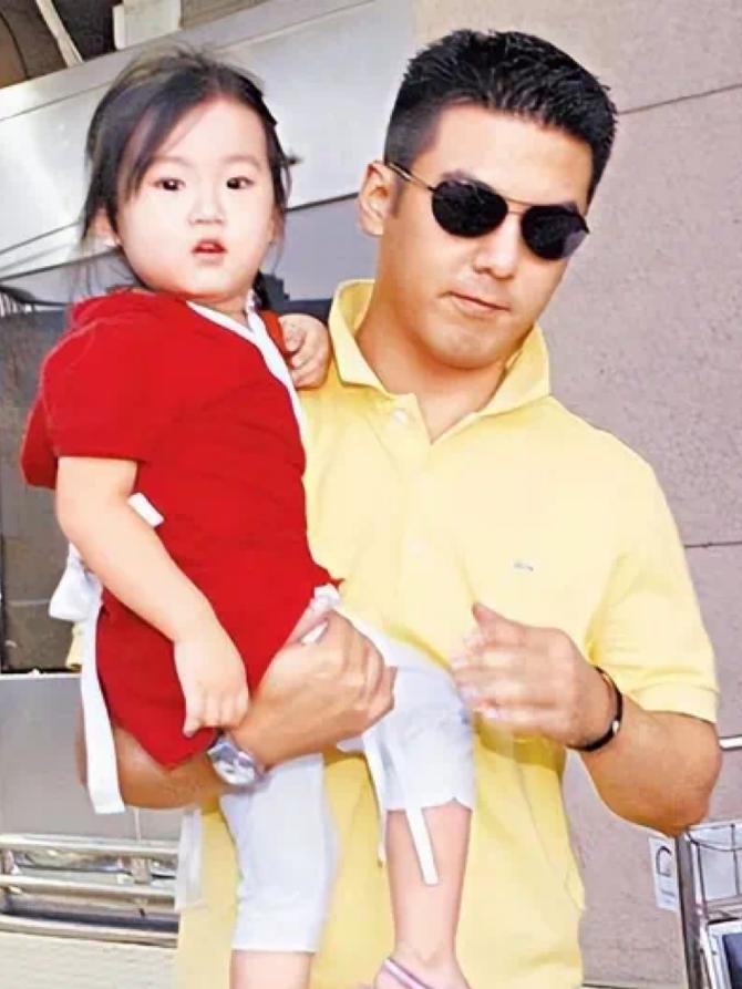 贾静雯 夺女大战 离婚协议_贾静雯二胎女儿