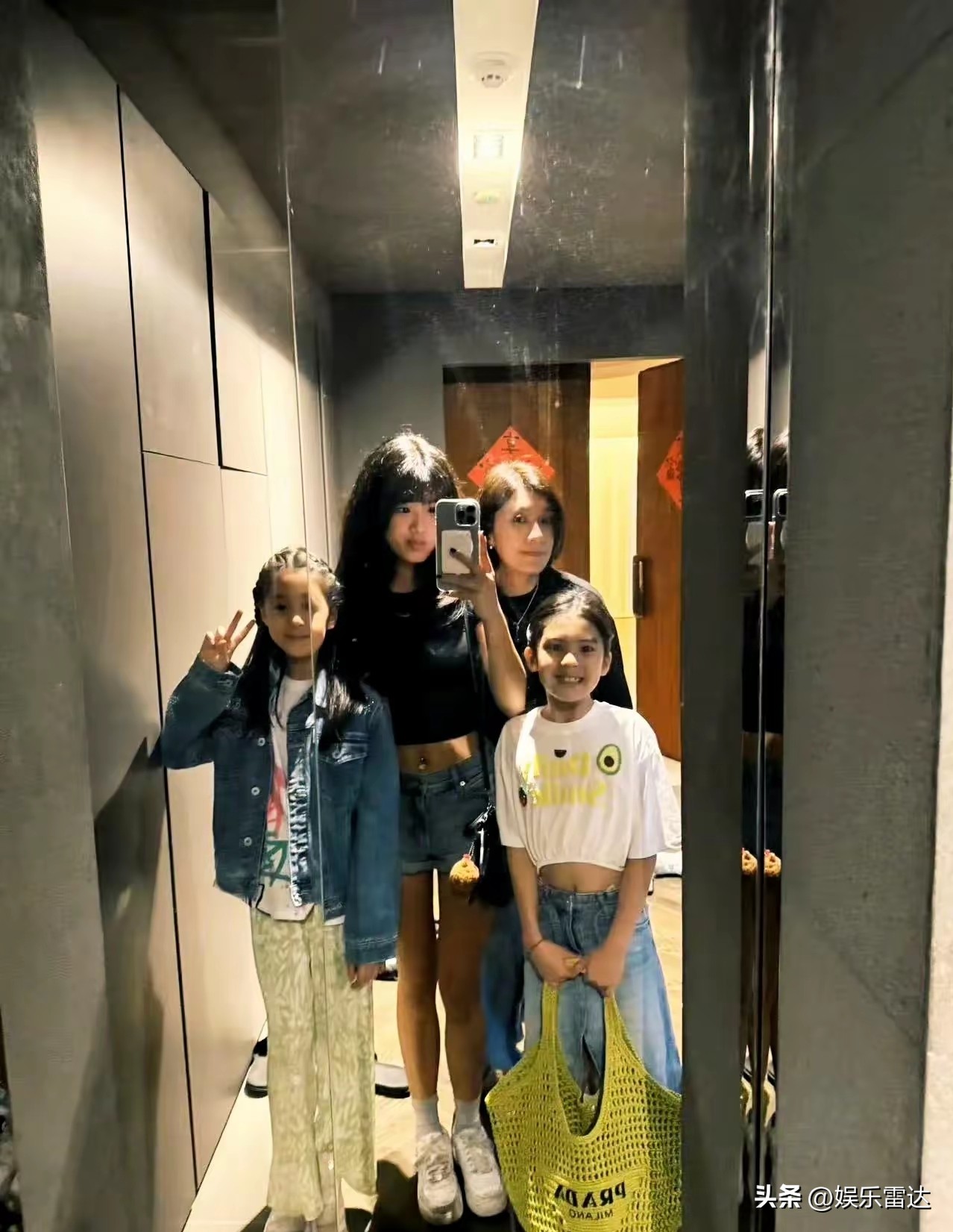 贾静雯三女儿波妞9岁生日愿望 真正星二代 贾静雯大女儿梧桐妹外貌变化_贾静雯二胎女儿